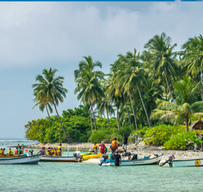 Kalpeni Beach